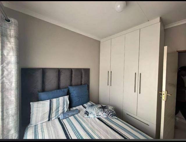 3 BEDROOM HOUSE FOR SALE IN VANDERBIJLPARK CE7